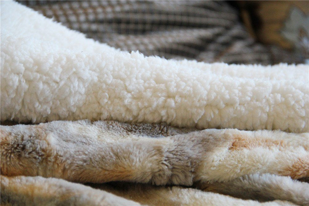 Tache Luxurious Russian Lynx Faux Fur Throw Blanket (DY12) from Tache Home Fashion