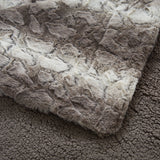 Tache Silver Snow Giraffe Faux Fur Throw Blanket (DY16)