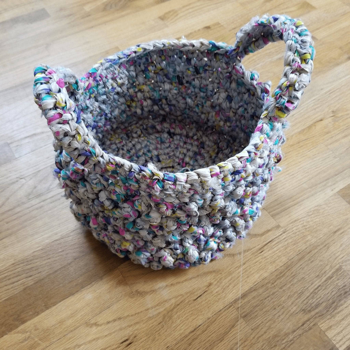 Bobble Gem Crochet Basket Pattern from Darn Good Yarn