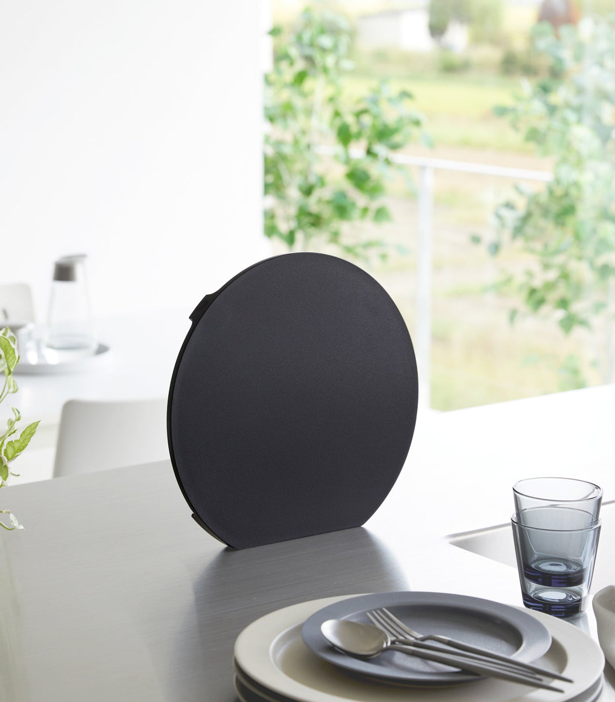 Round Magnetic Cutting Board from Yamazaki Home