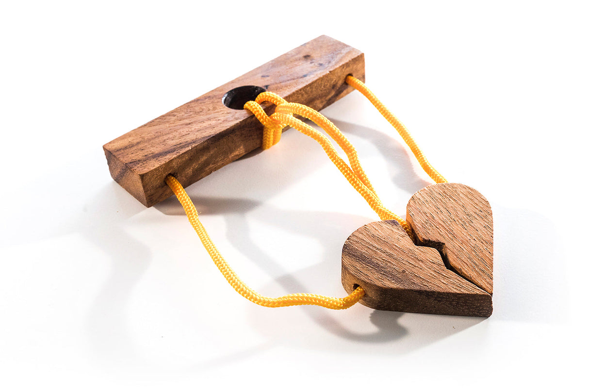 Broken Heart Brain Teaser Puzzle from Kubiya Games