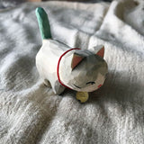 Hand-Carved Cat Figurines from Moderny