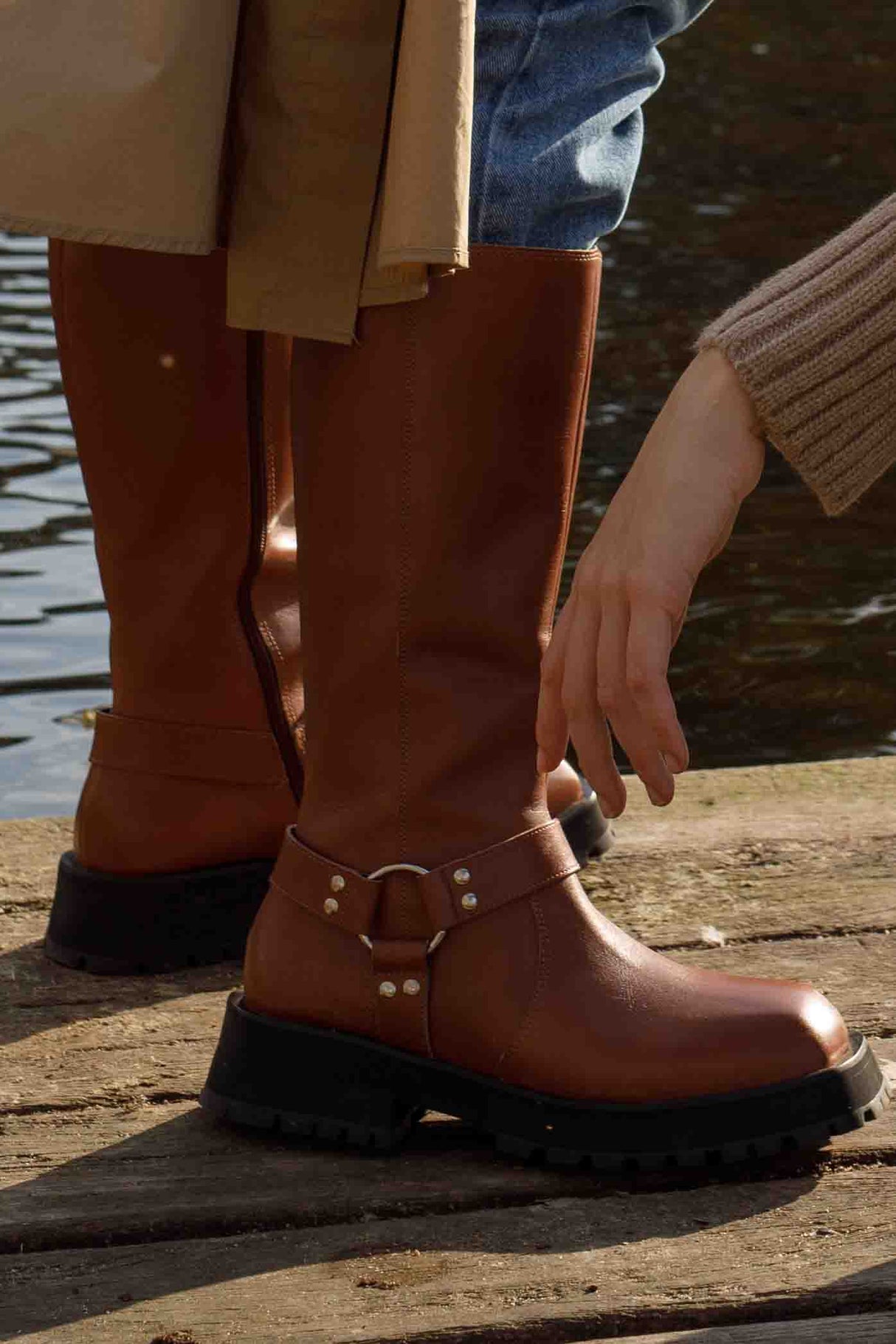 Buke Boots From Rotunda