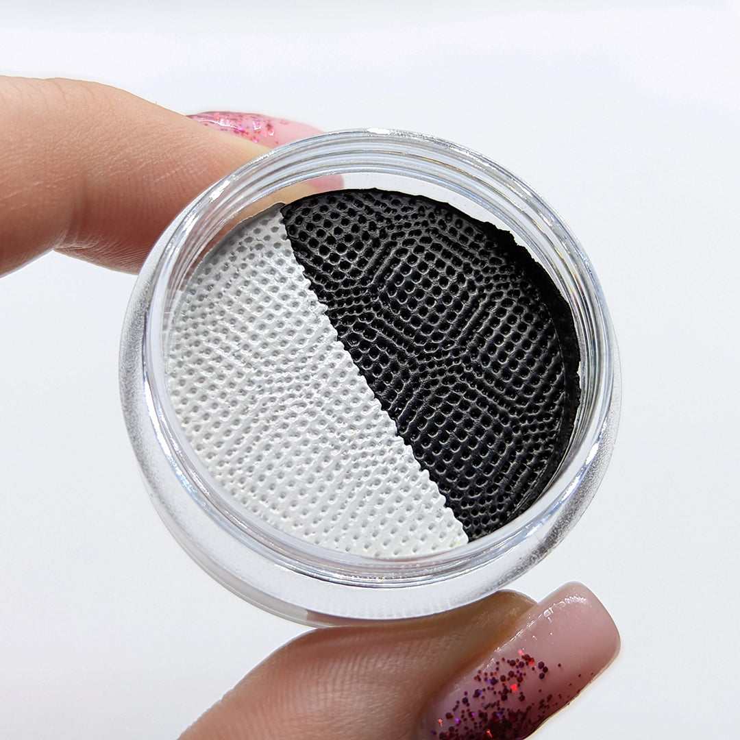 Cake Wet Eyeliner - Black/White from Medusa's Makeup