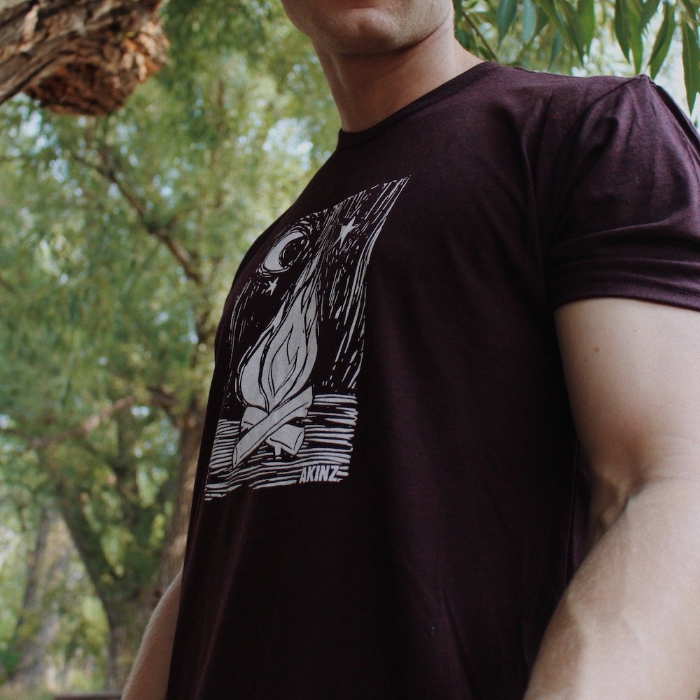Campfire Tee from Akinz