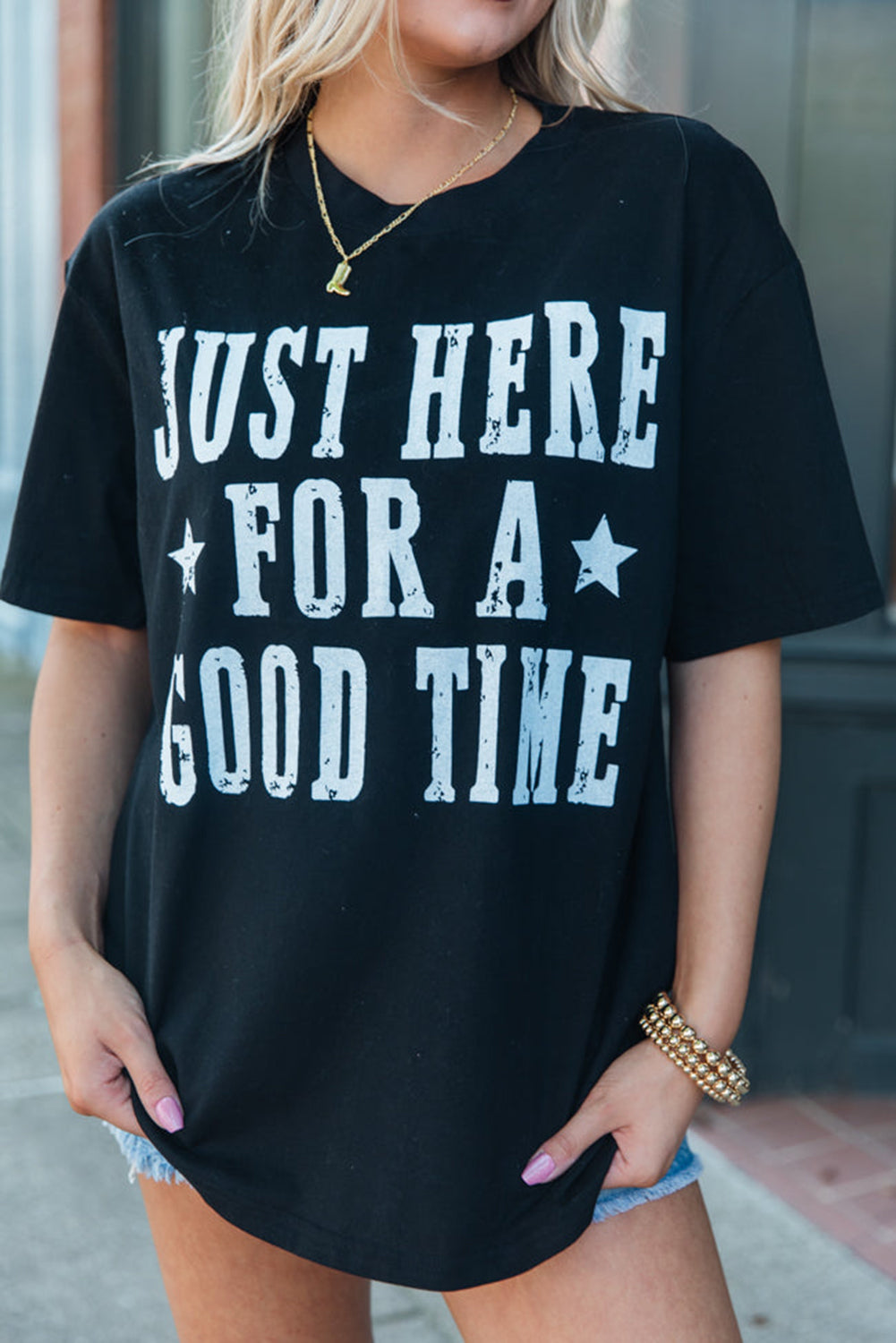 Black Just Here For A Good Time Graphic Round Neck T Shirt from MsDressly