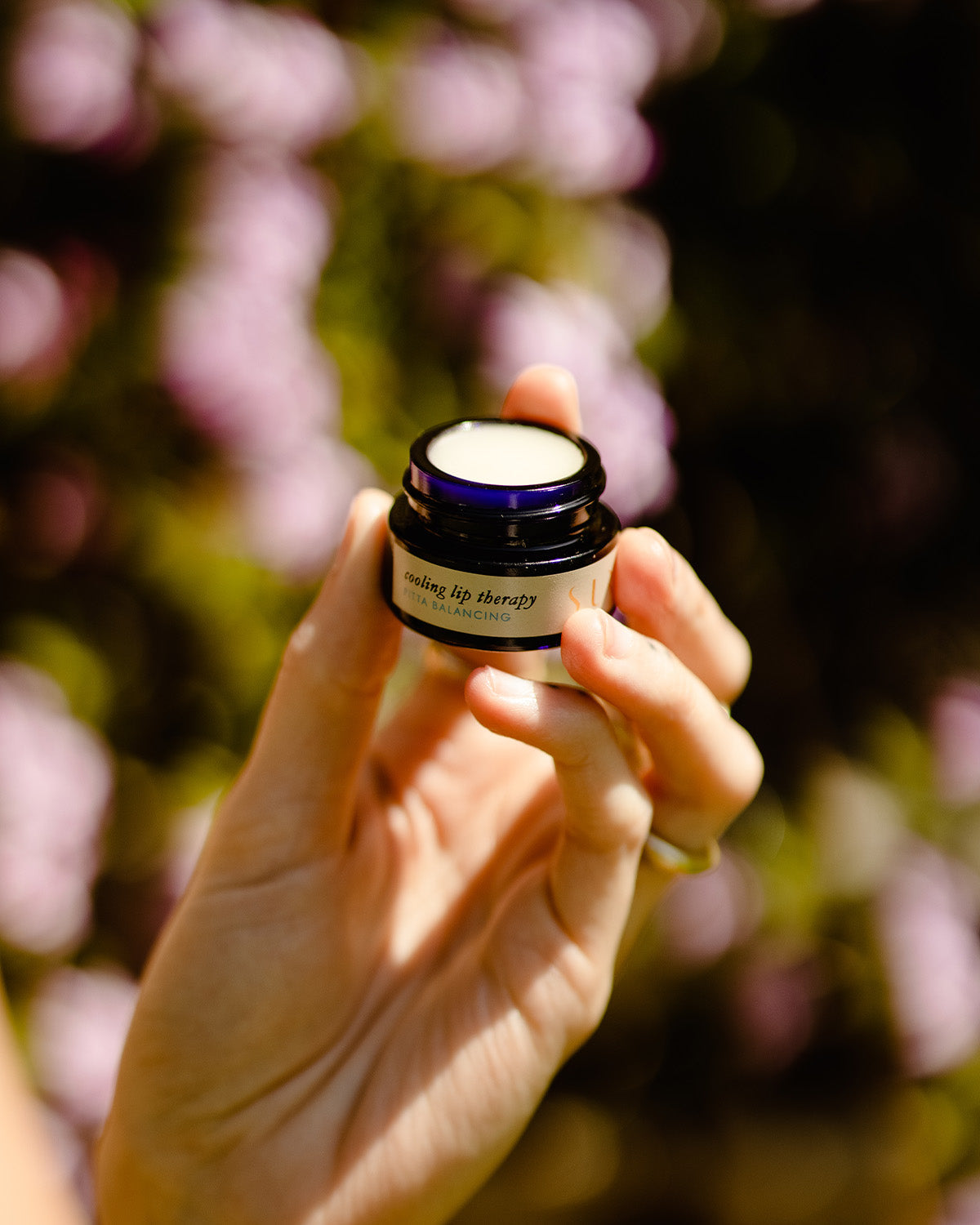 Cooling Lip Therapy From Surya