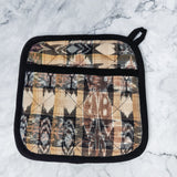 Corte Pocket Pot Holder from Upavim Crafts