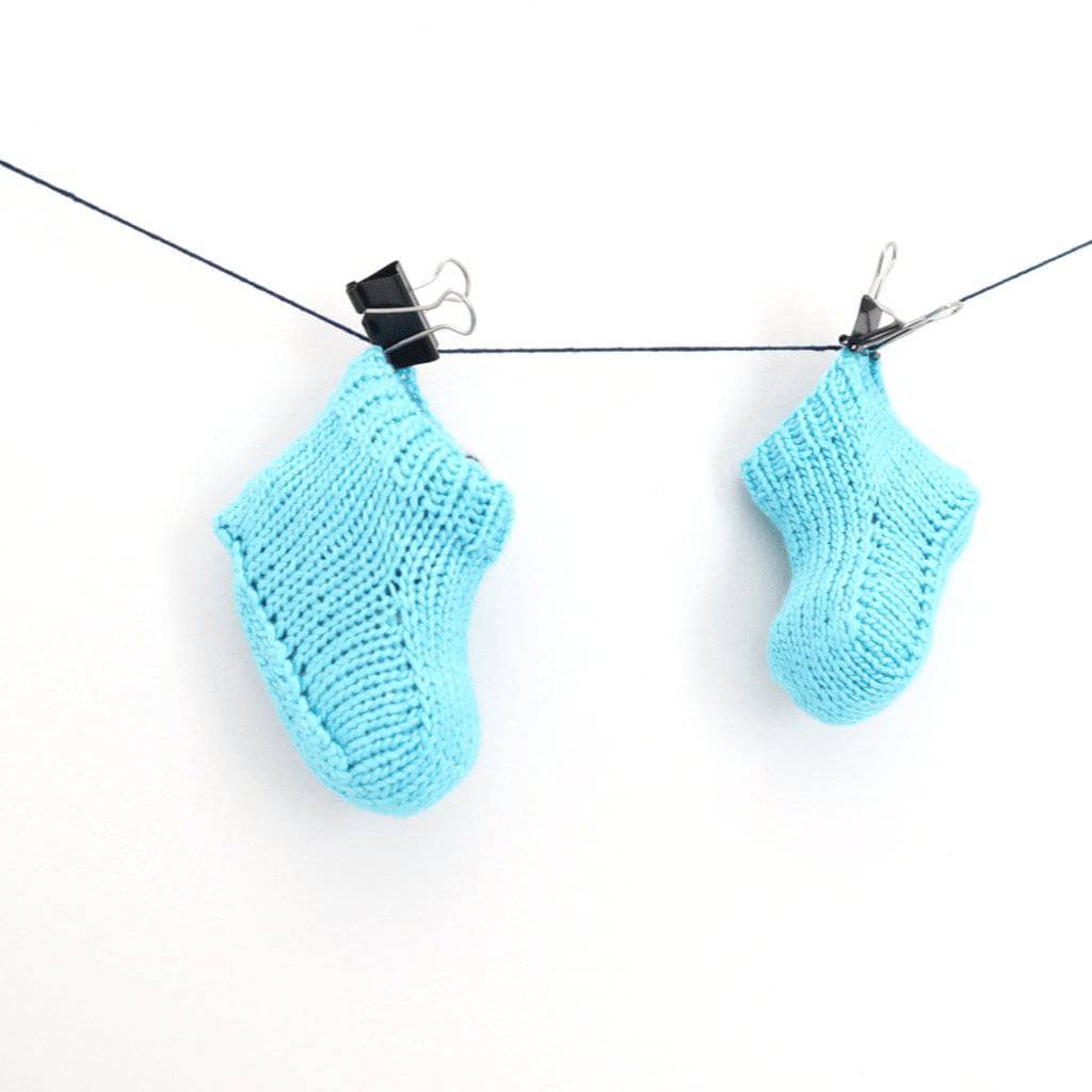 Cotton Candy Baby Booties Knitting Pattern from Darn Good Yarn