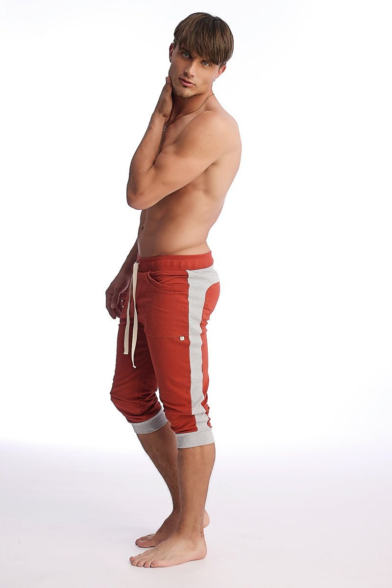 Cuffed Yoga Pants (Cinnabar w/Grey) from 4-rth