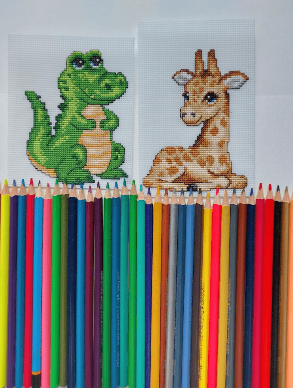 Cute Animals 121CS Counted Cross-Stitch Kit From Wizardi