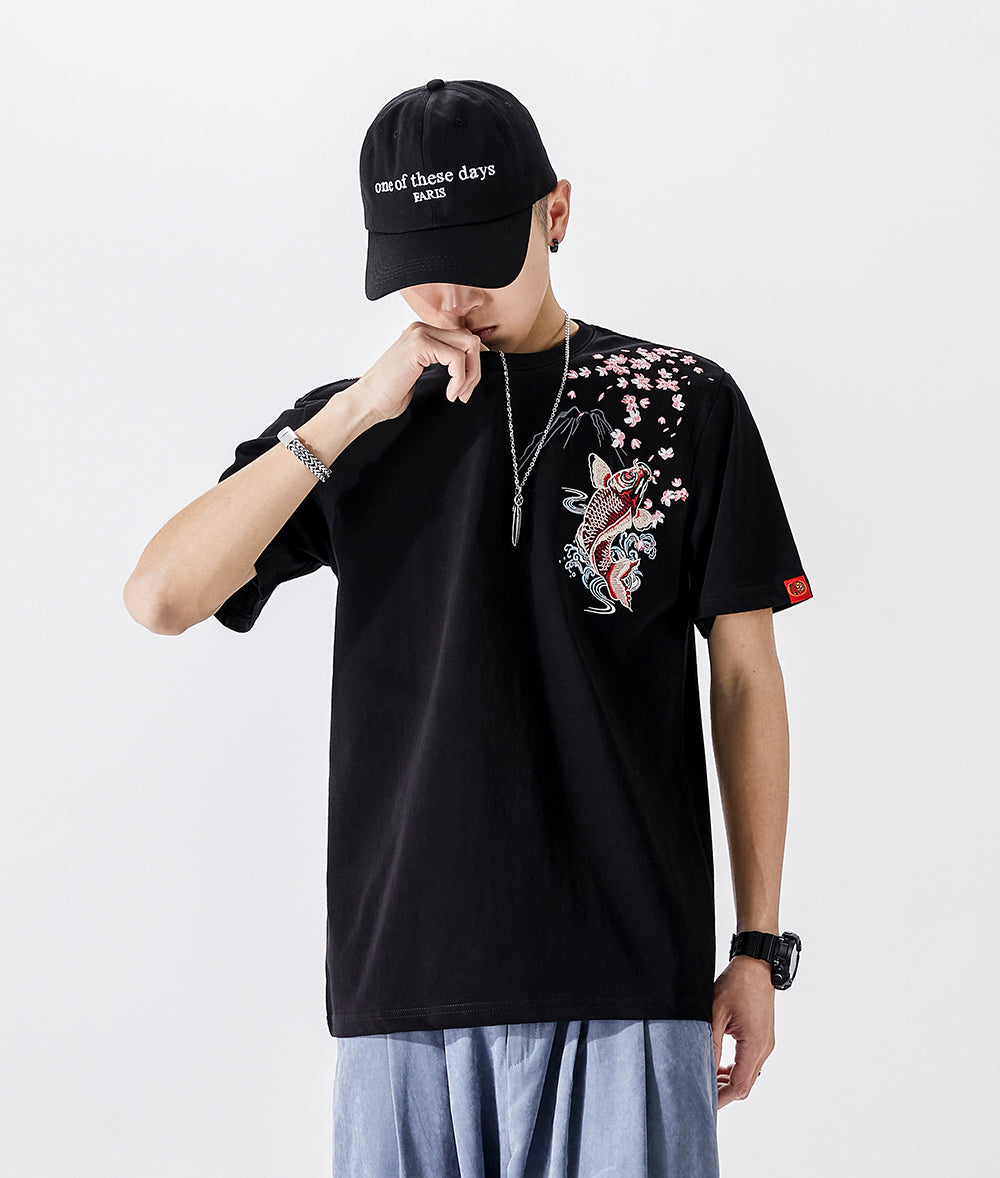 Dancing Fish Embroidery Tee from Niepce Inc
