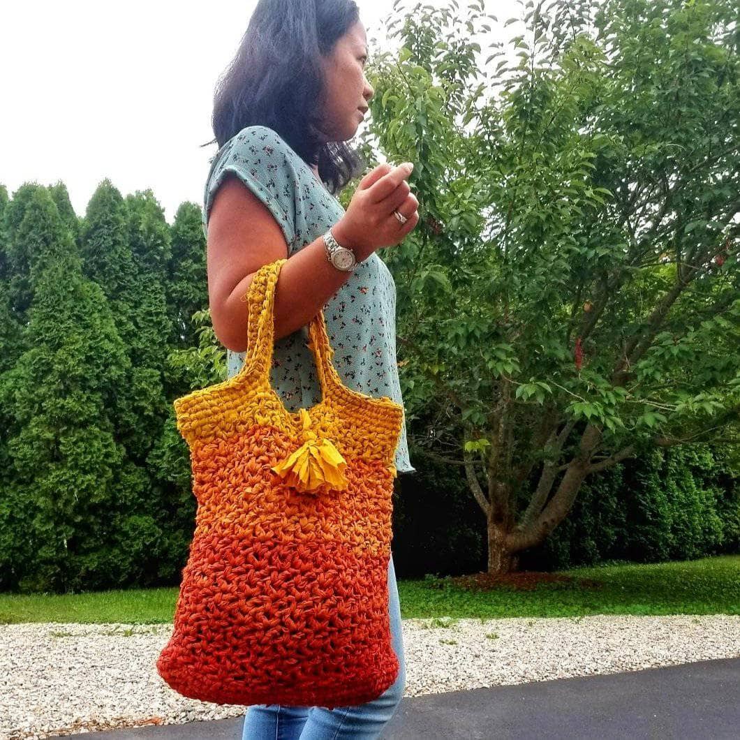 Darn Good Tote Bag Crochet Pattern from Darn Good Yarn