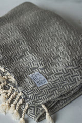 Diamond Turkish Towels – Luxurious Bath or Throw Blanket from The Bali Market