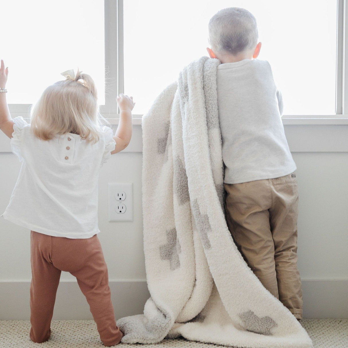 DOUBLE-LAYER BAMBONI® RECEIVING BLANKETS From Saranoni