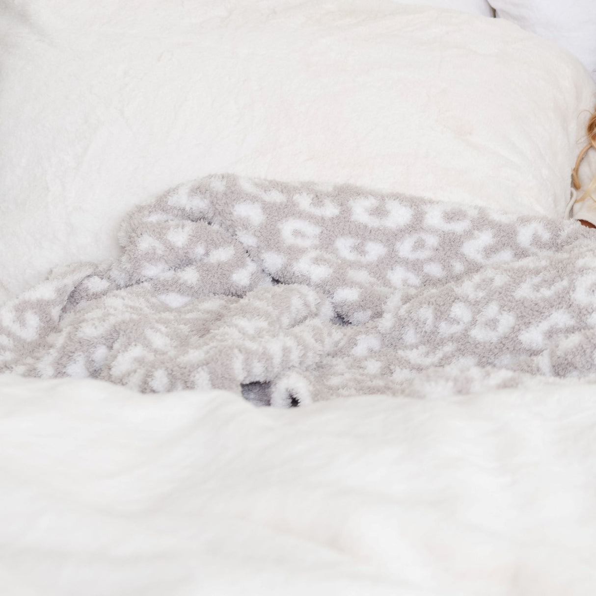 DOUBLE-LAYER BAMBONI® RECEIVING BLANKETS From Saranoni