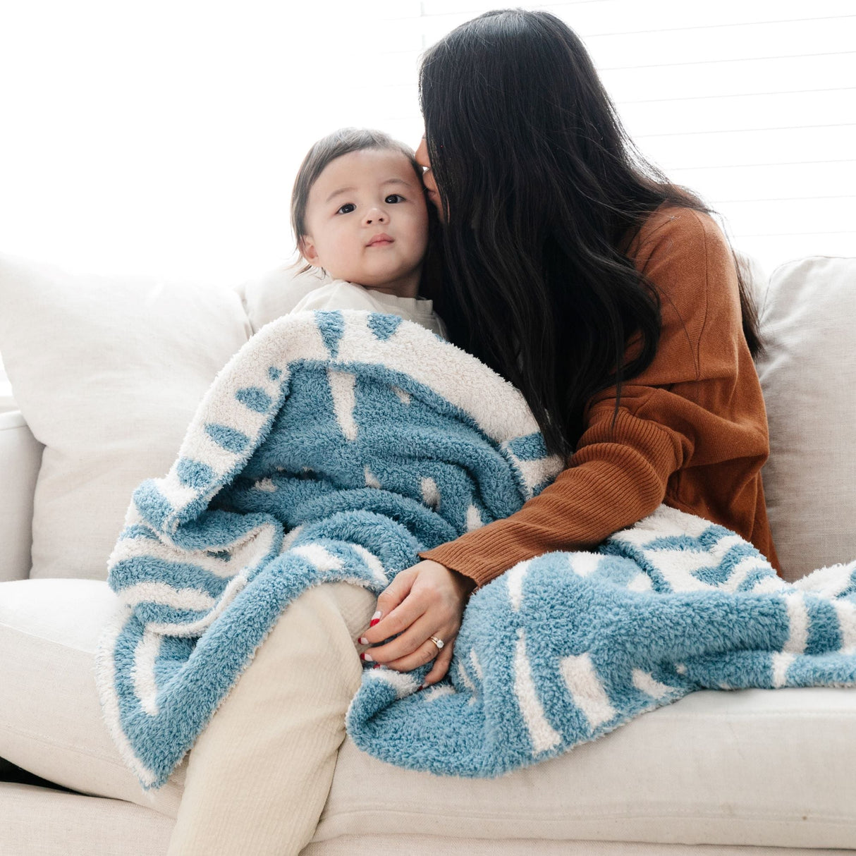 DOUBLE-LAYER BAMBONI® TODDLER BLANKETS From Saranoni