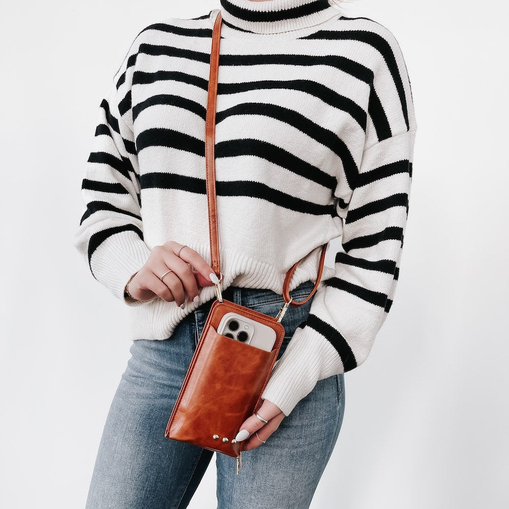 Double Duty Phone Bag from Pretty Simple