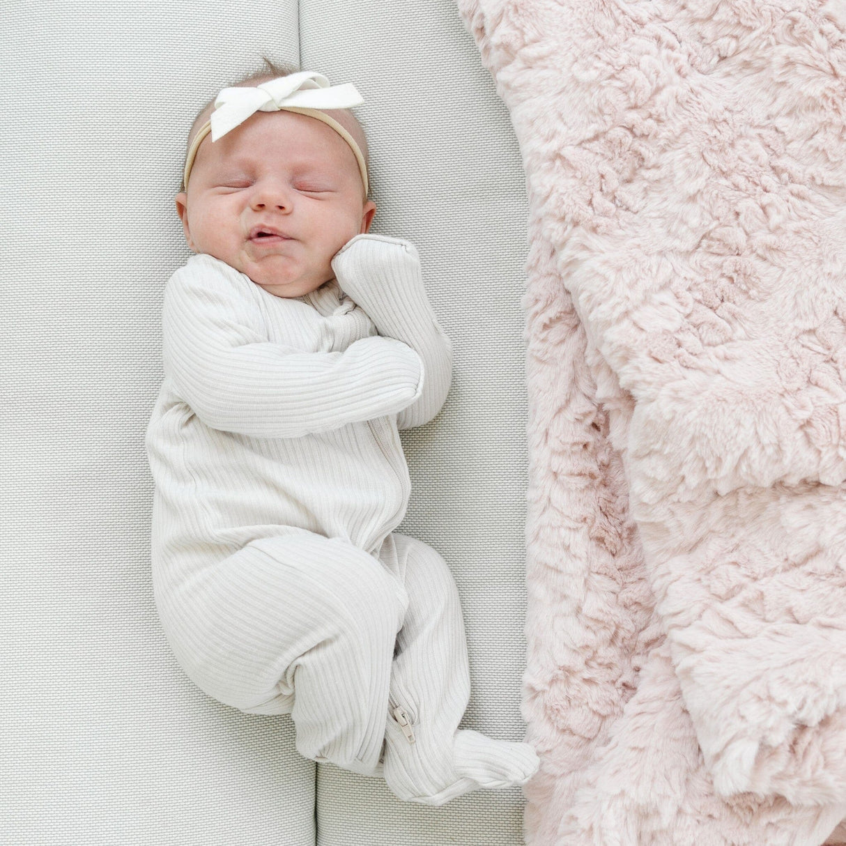 DREAM MINI BLANKETS From Saranoni