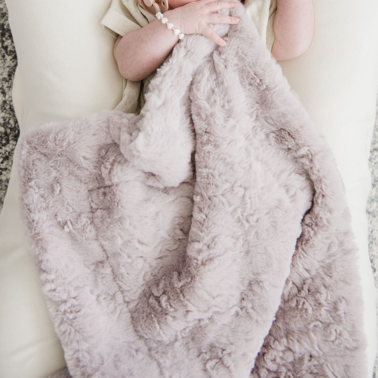 DREAM RECEIVING BLANKETS From Saranoni