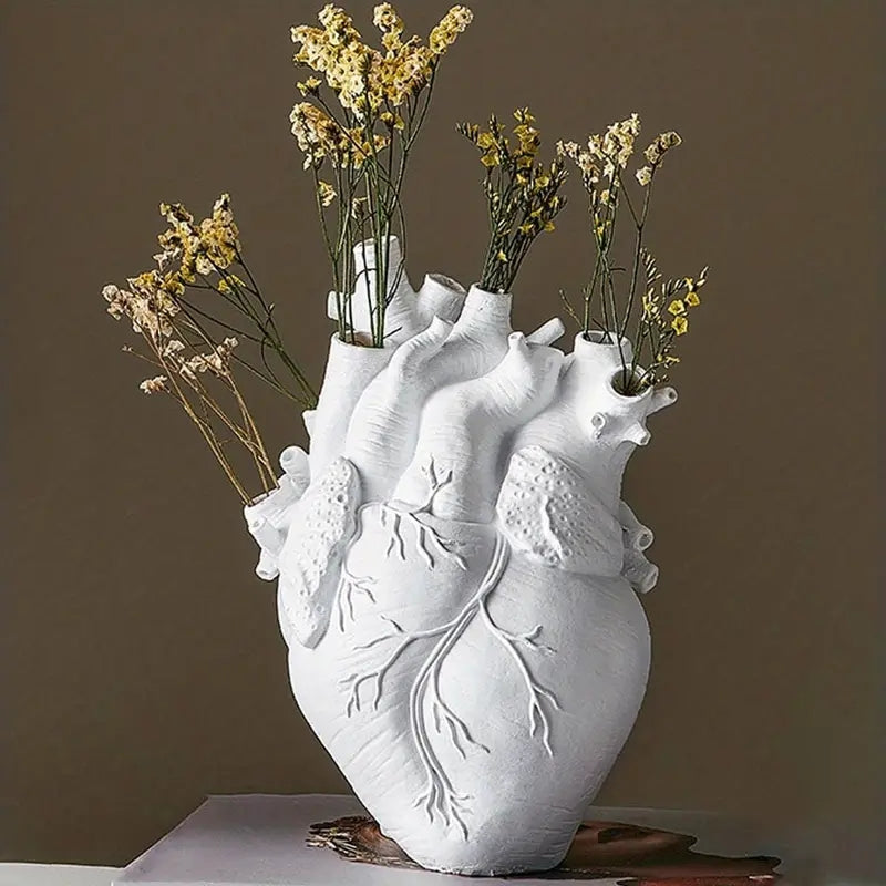 Anatomical Heart Vase from Moderny