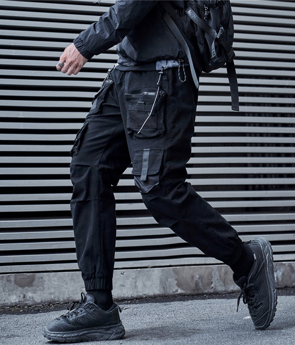 5130 Classic Urban Cargo Pants from Niepce Inc
