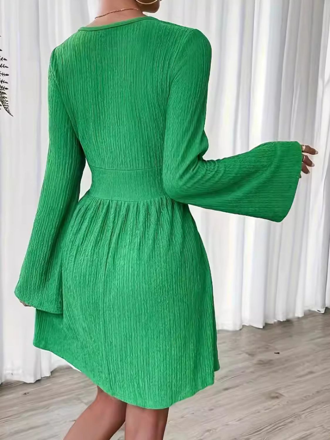 Round Neck Flare Sleeve Mini Dress from Enfance-Heureuse