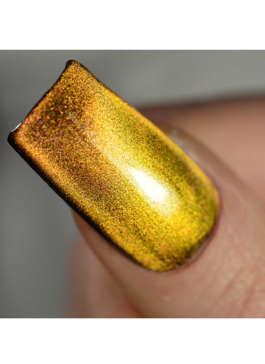 Eos - Chameleon Cats Eye Gel Polish from UberChic Beauty