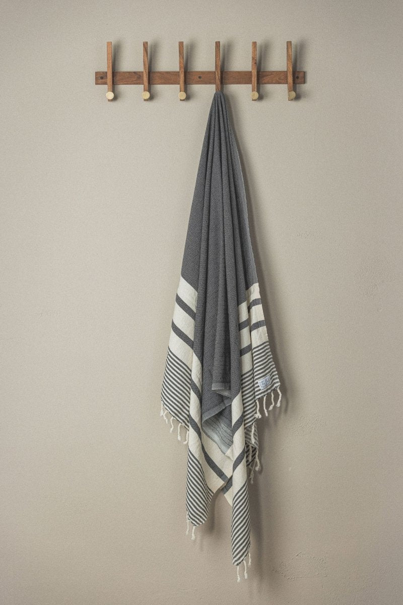 Essential Stripe Turkish Towels – Beautiful, Versatile, and Quick-Drying from The Bali Market