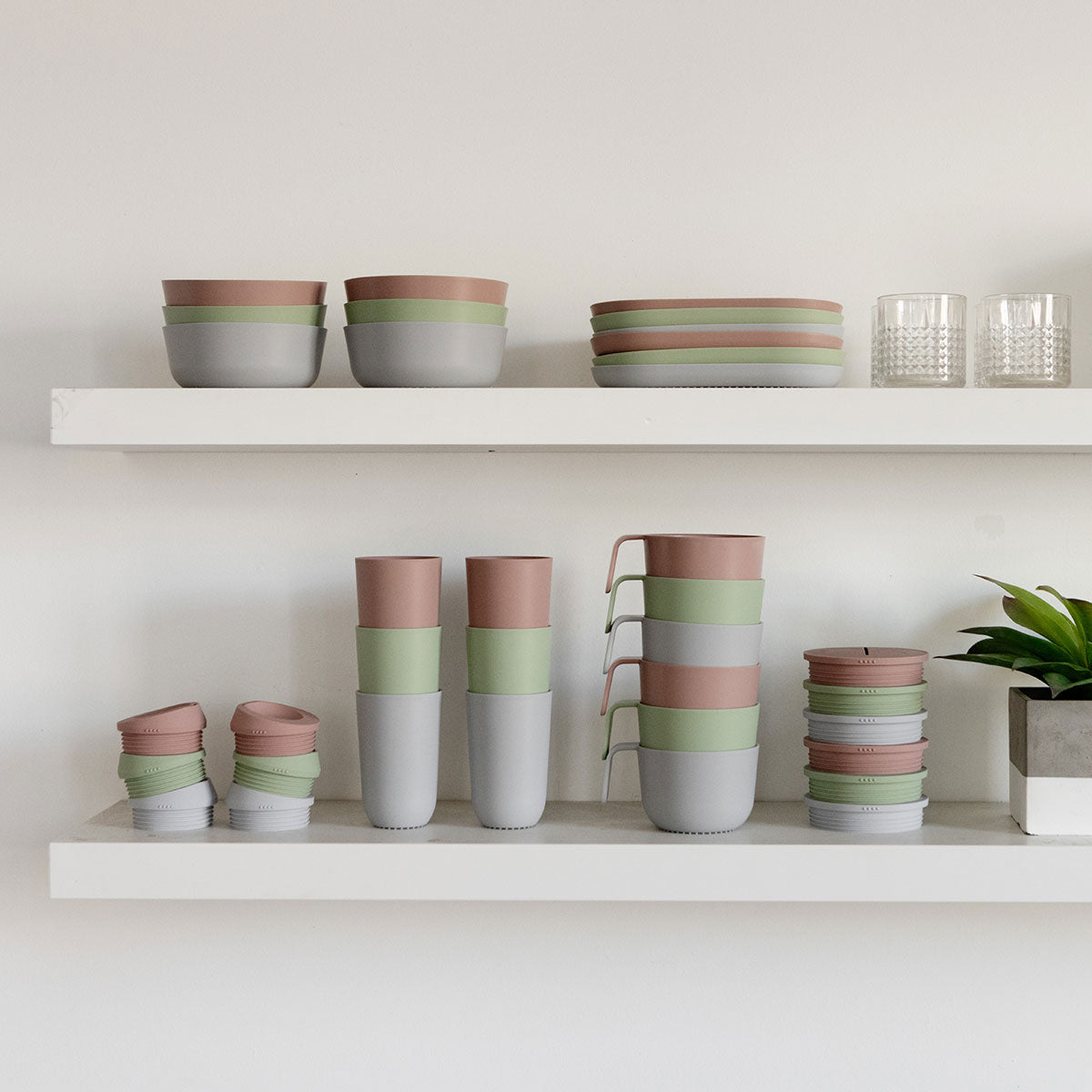Mealtime Plates from ezpz