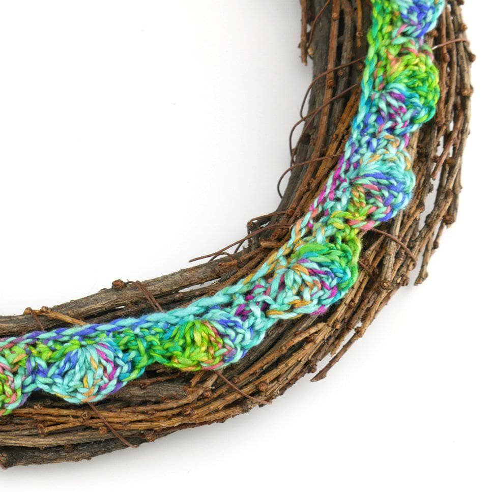 Festive Scallop Garland Crochet Pattern from Darn Good Yarn