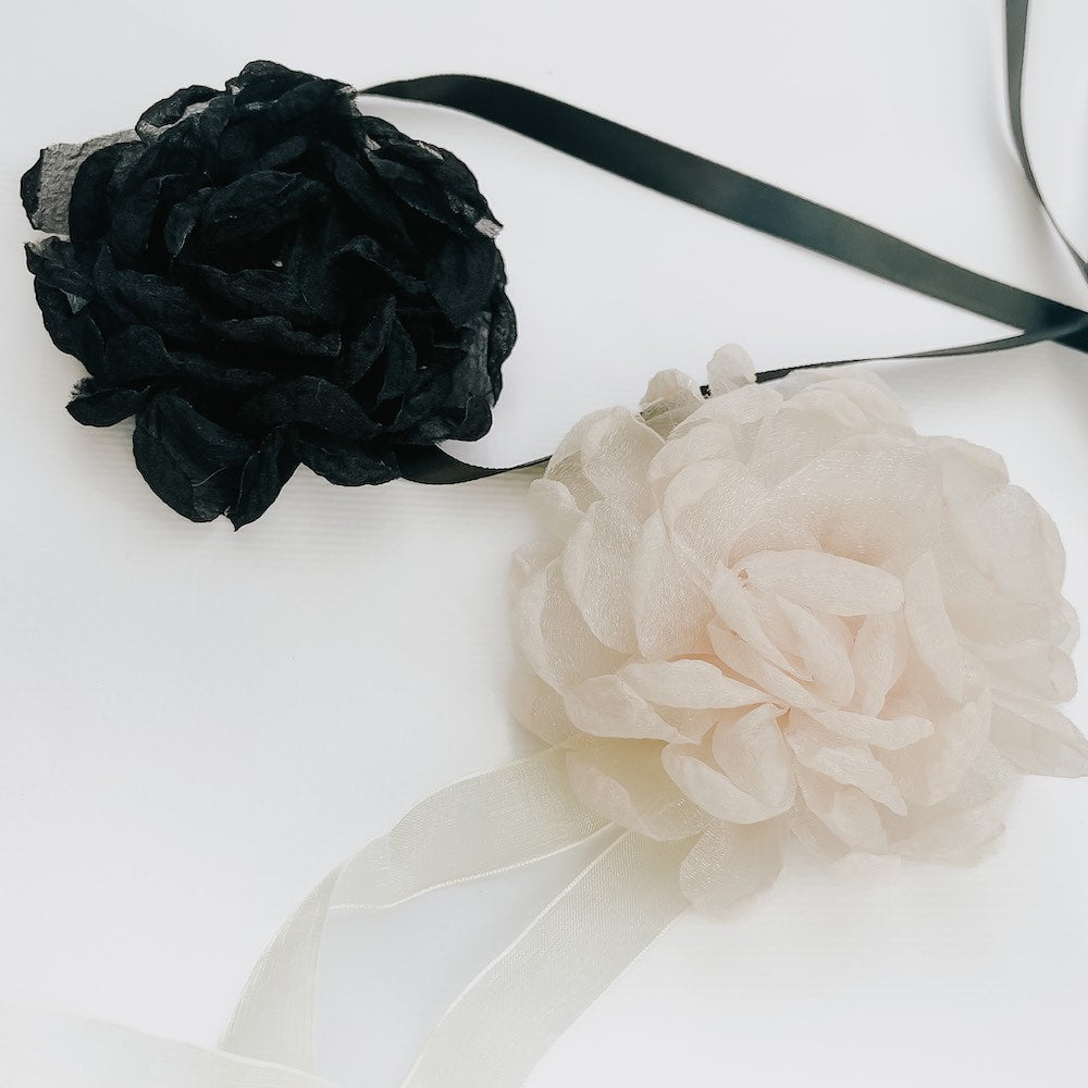 Flower Fantasy Tie Choker Necklace from Pretty Simple