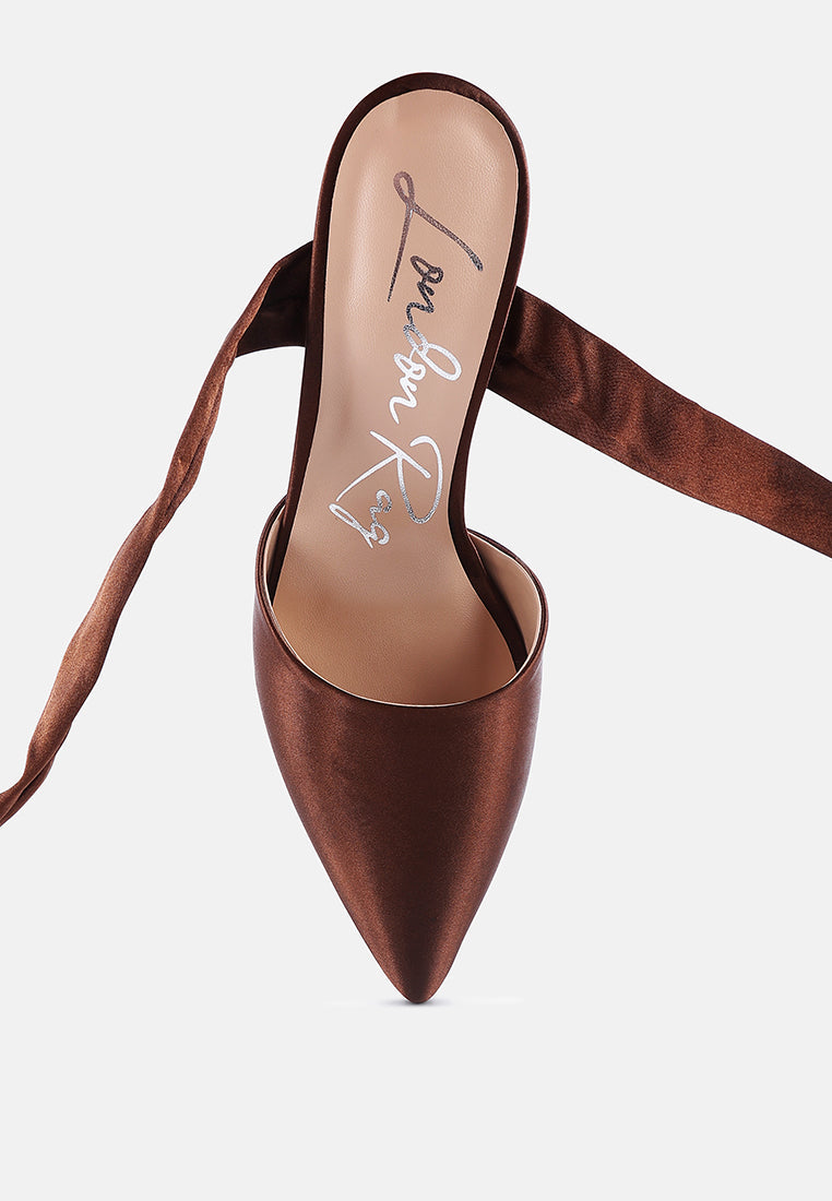 Fonda Pump from London Rag International