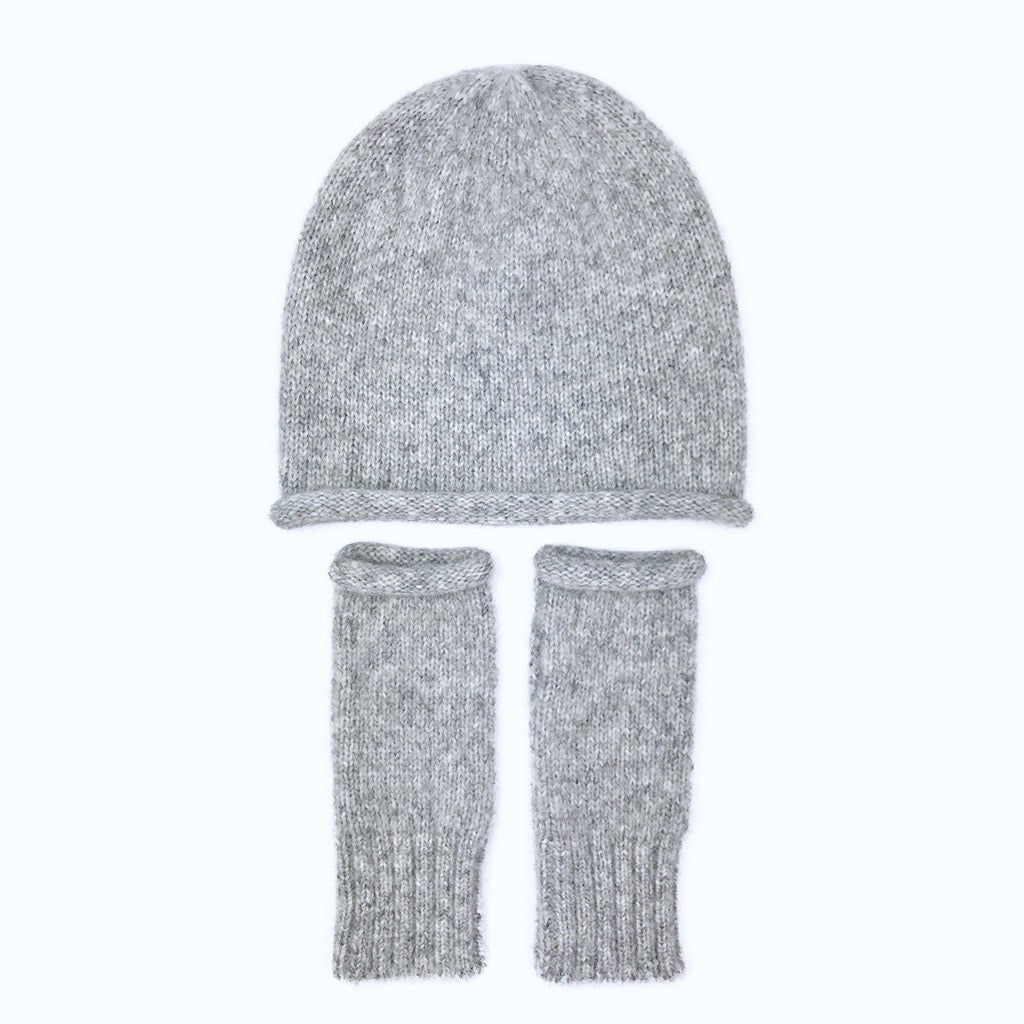 Gray Essential Knit Alpaca Gloves from SLATE + SALT
