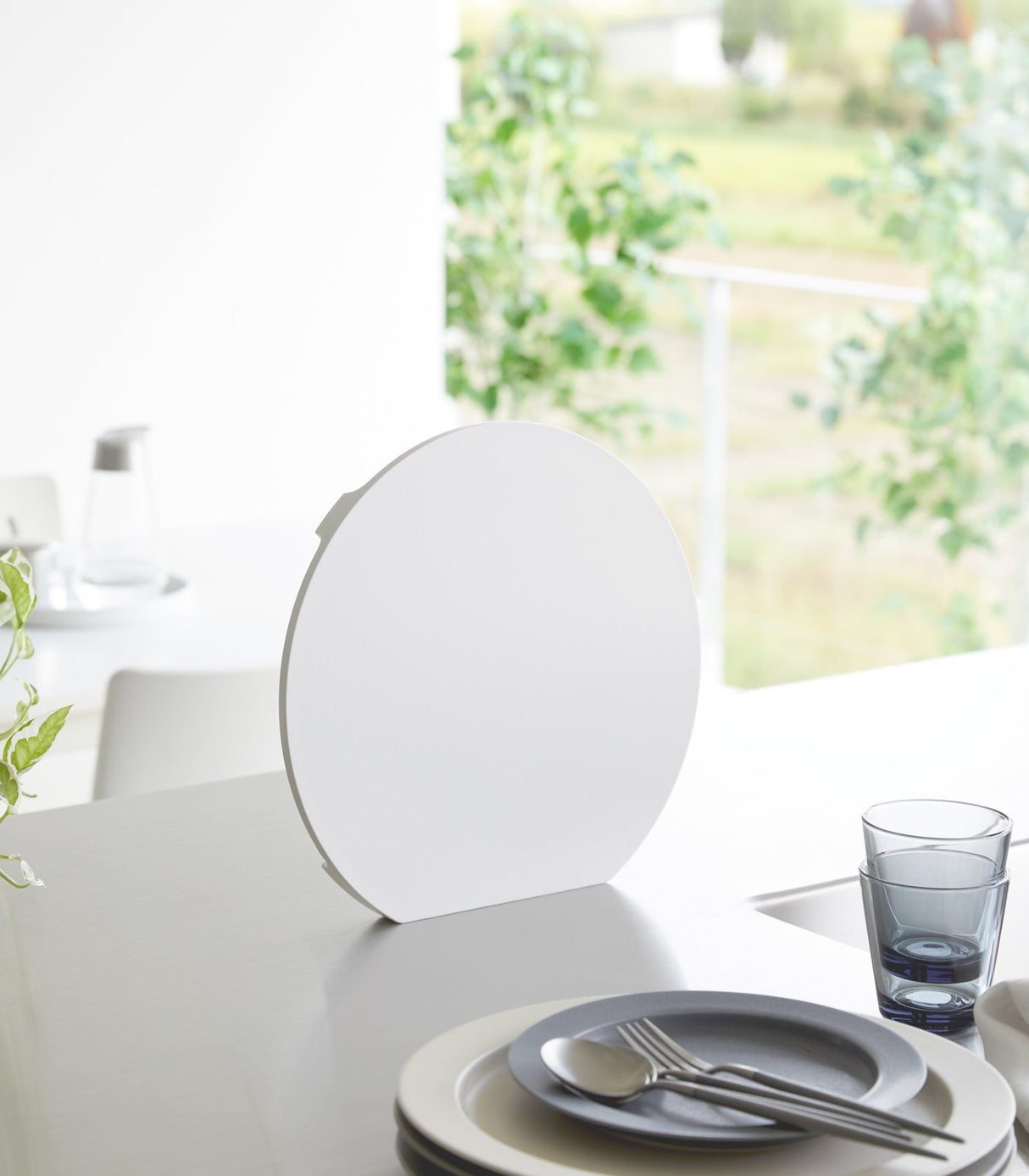 Round Magnetic Cutting Board from Yamazaki Home