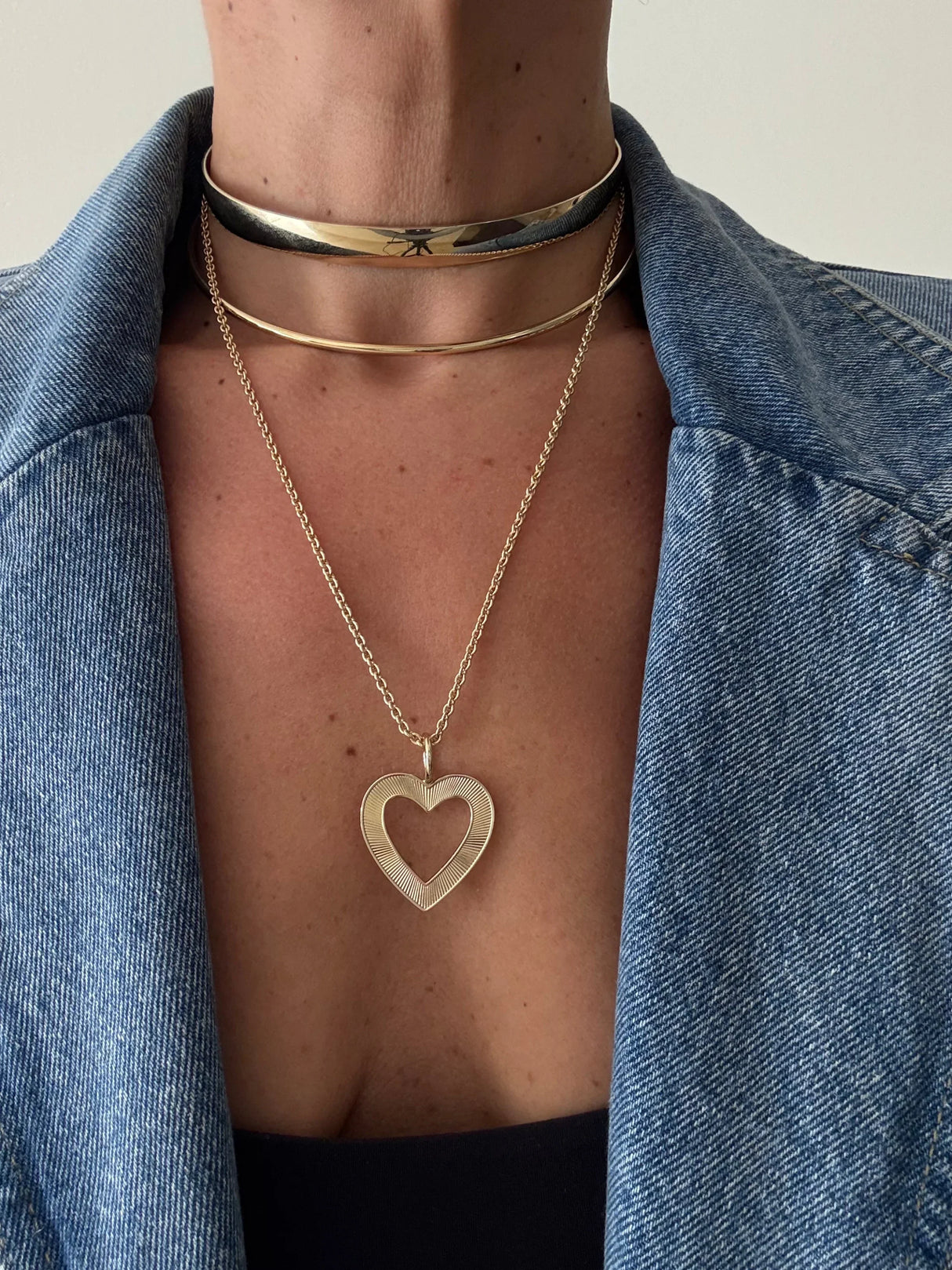 Hannah Open Heart Pendant from eklexic