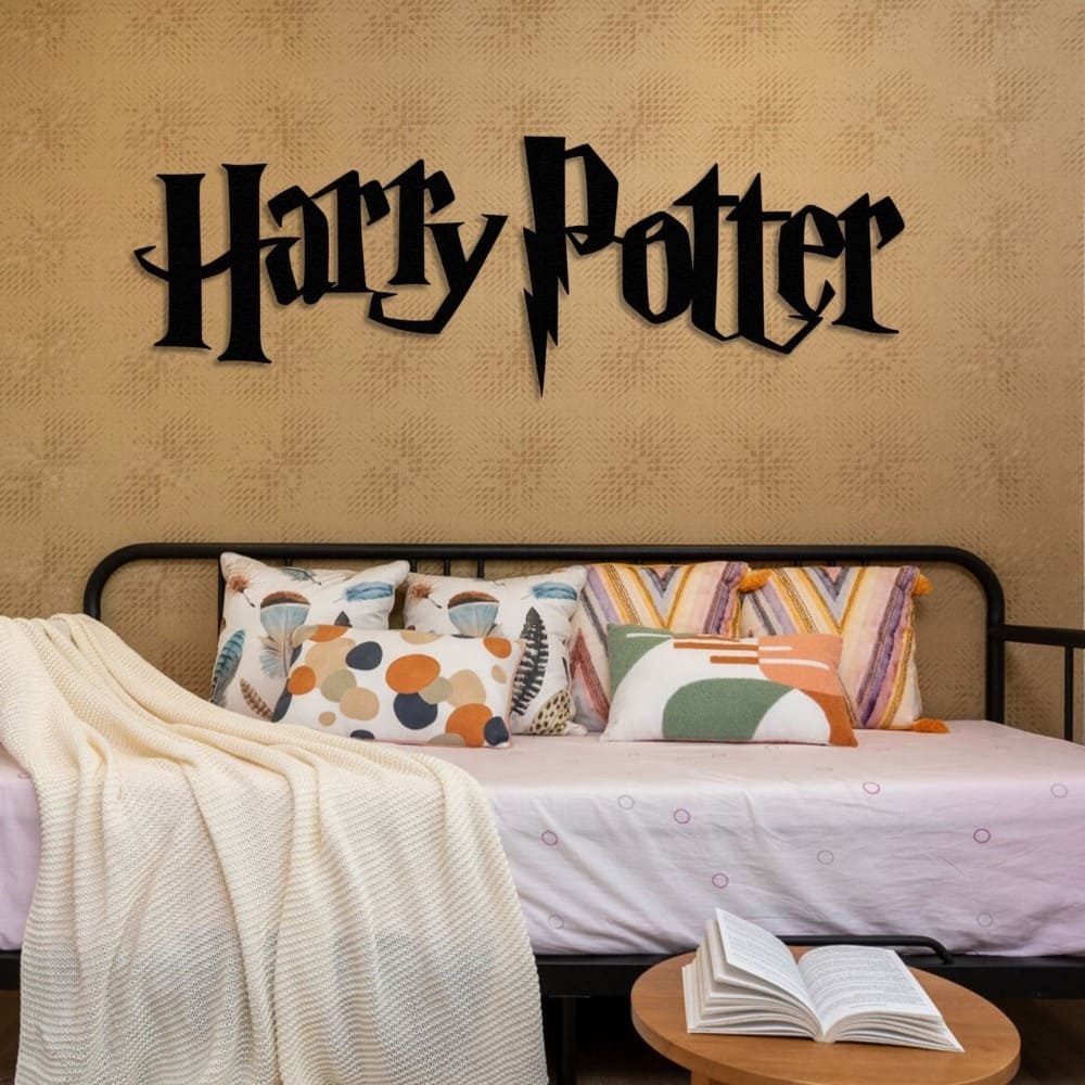 Harry Potter Metal Wall Art from VITAHOME DESIGN LLC
