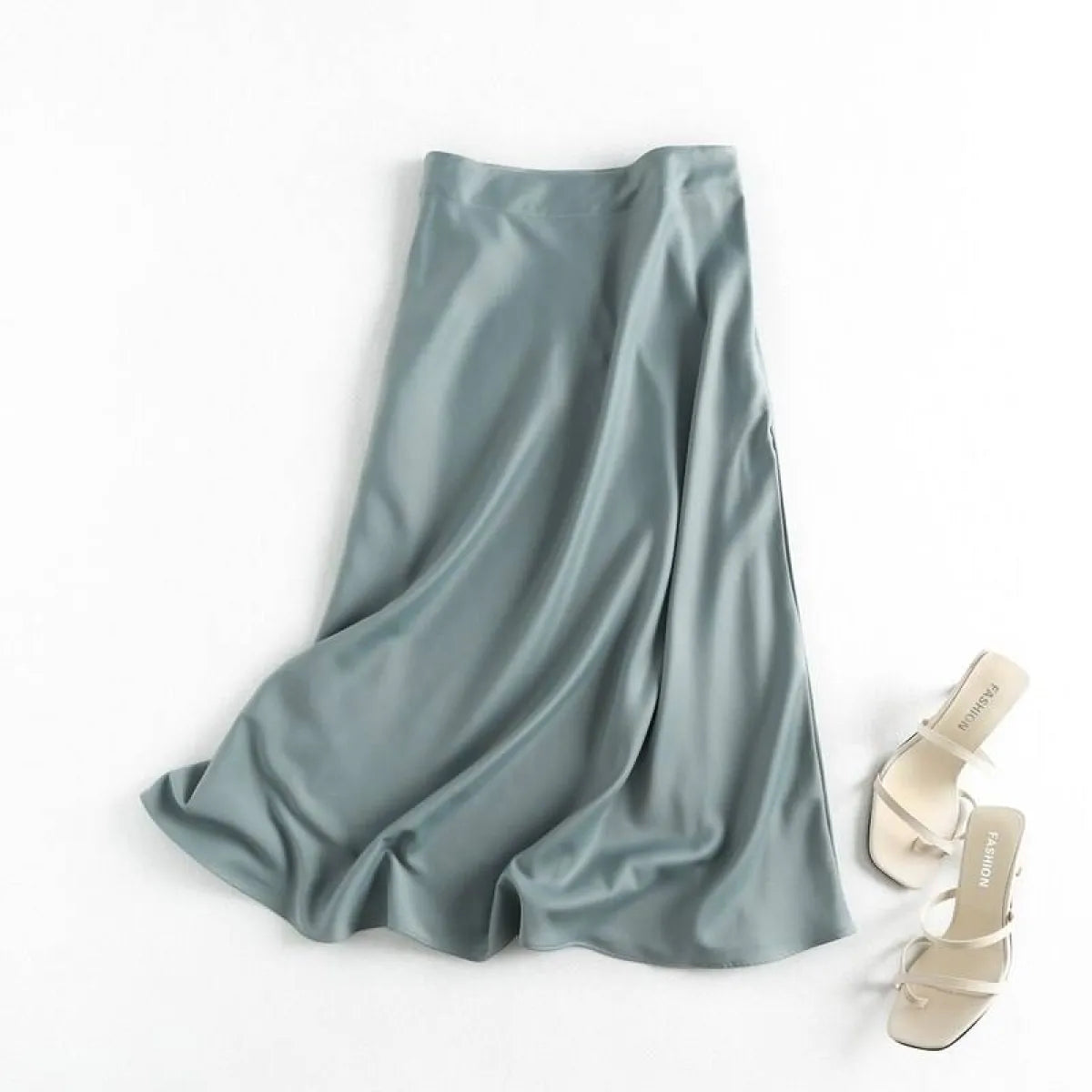 High-rise A-line Satin Skirt from Kawaii Stop