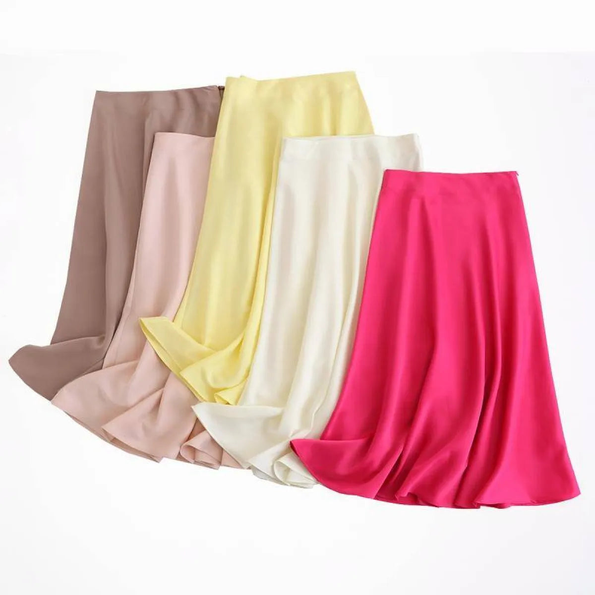 High-rise A-line Satin Skirt from Kawaii Stop
