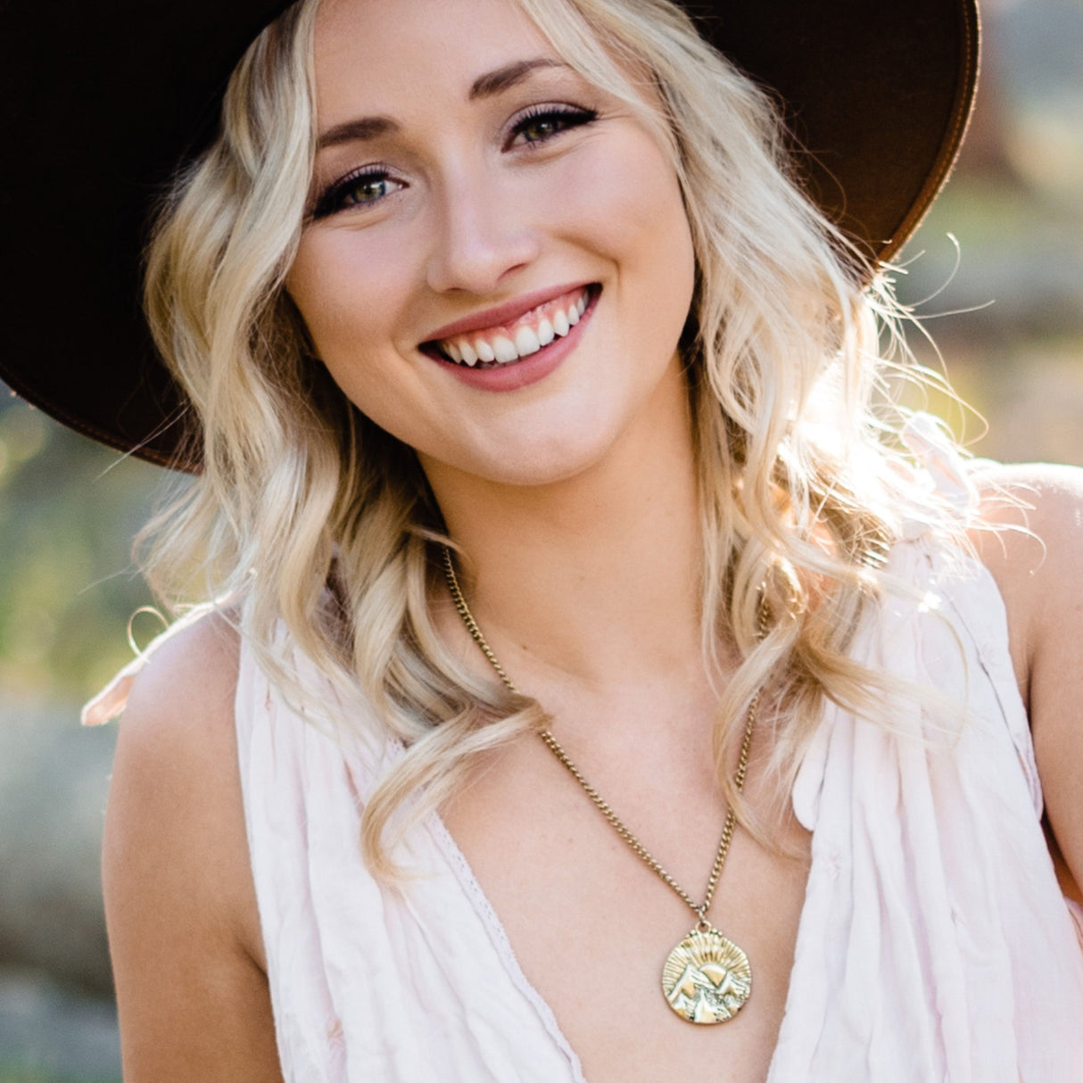 Mountains of the Sun | Gold from Hiouchi Jewels