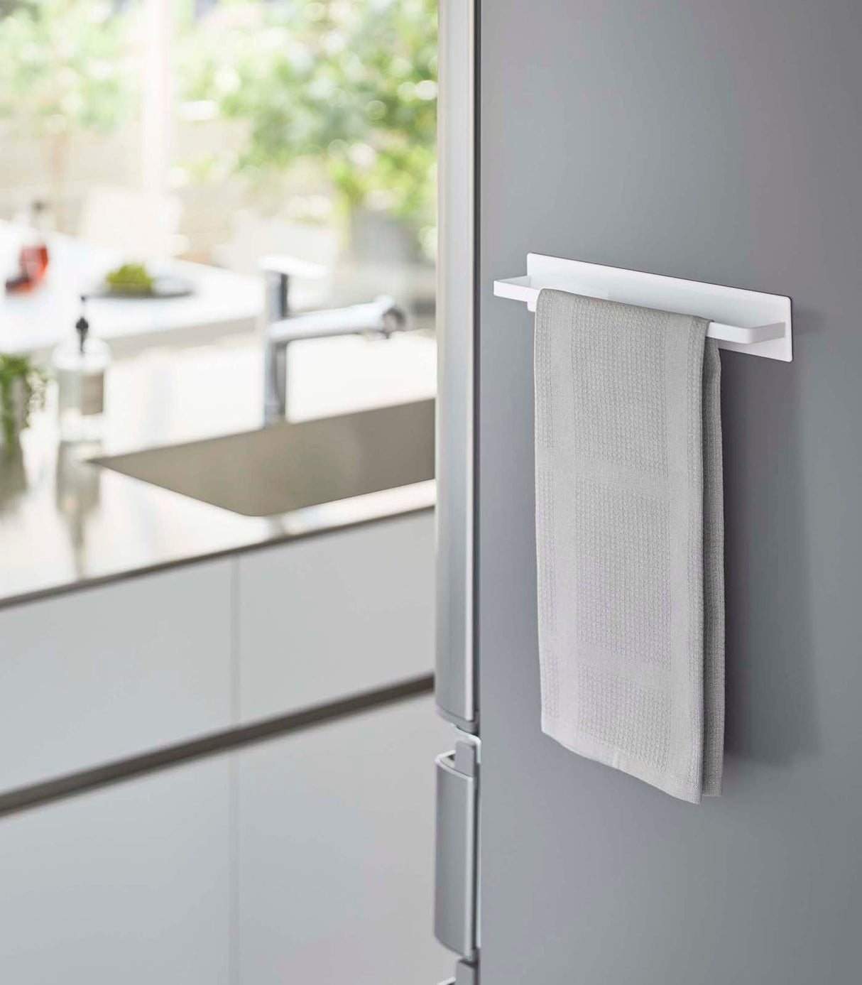 Magnetic Kitchen Towel Hanger - Steel from Yamazaki Home