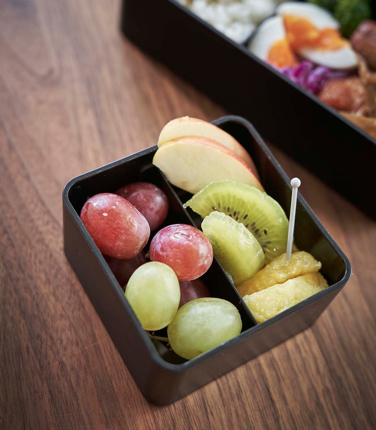 Vacuum-Sealing Food Storage Container from Yamazaki Home