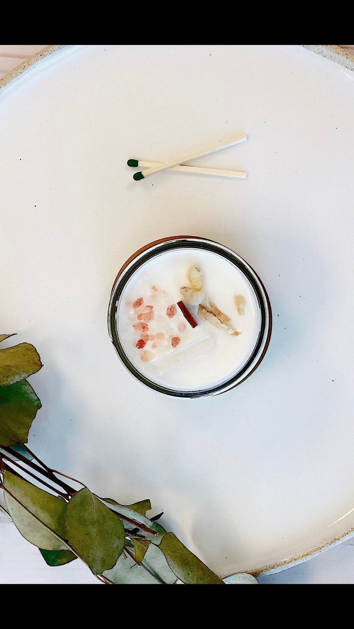 Space Clearing Candle/ Intention Candle / Organic Soy Candle / Candle with Crystals / Cleansing Candle from Butter Me Up Organics