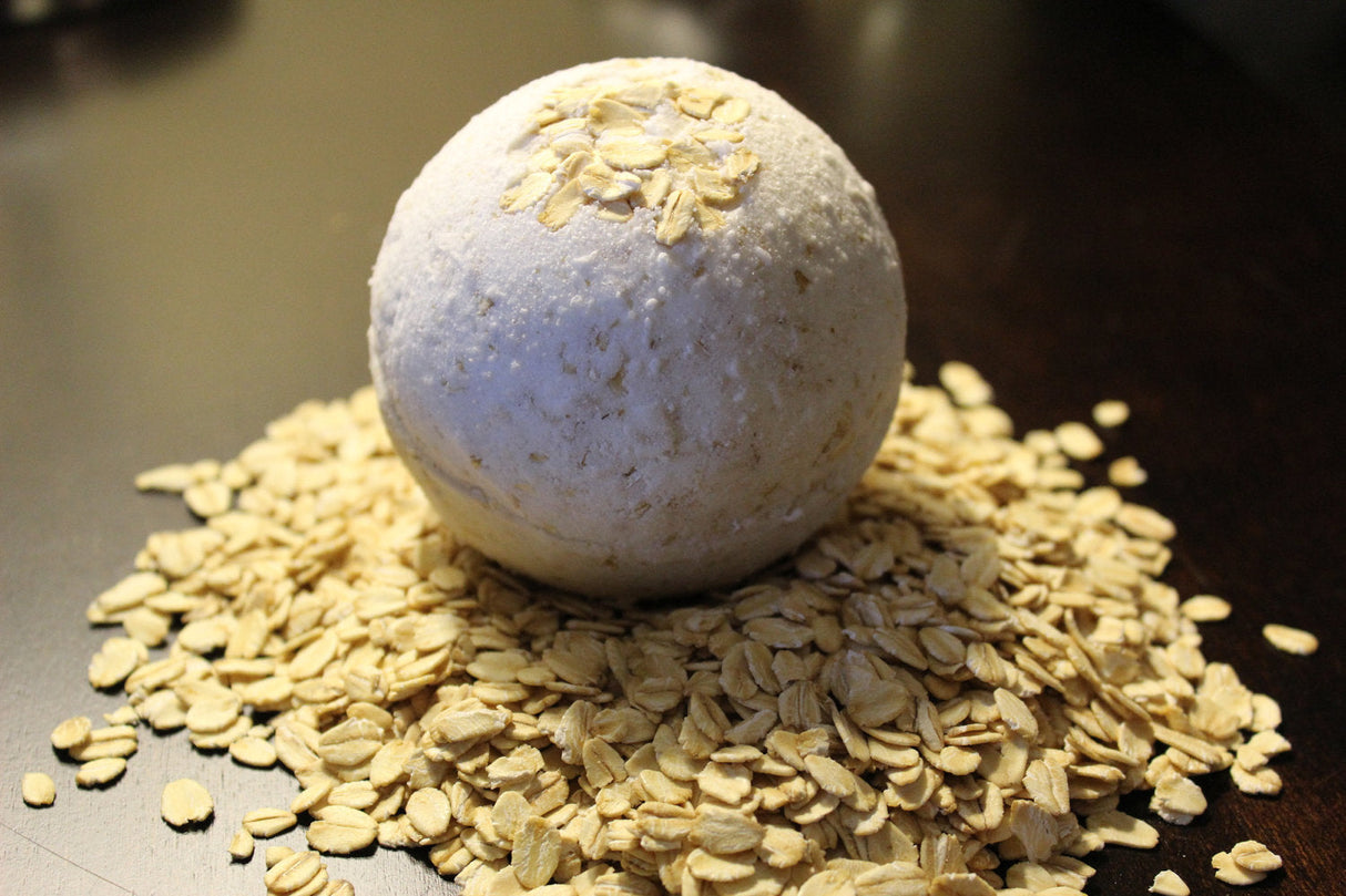 Organic Bath Bomb / Oat N Honey Extra Large Bath Fizz from Butter Me Up Organics