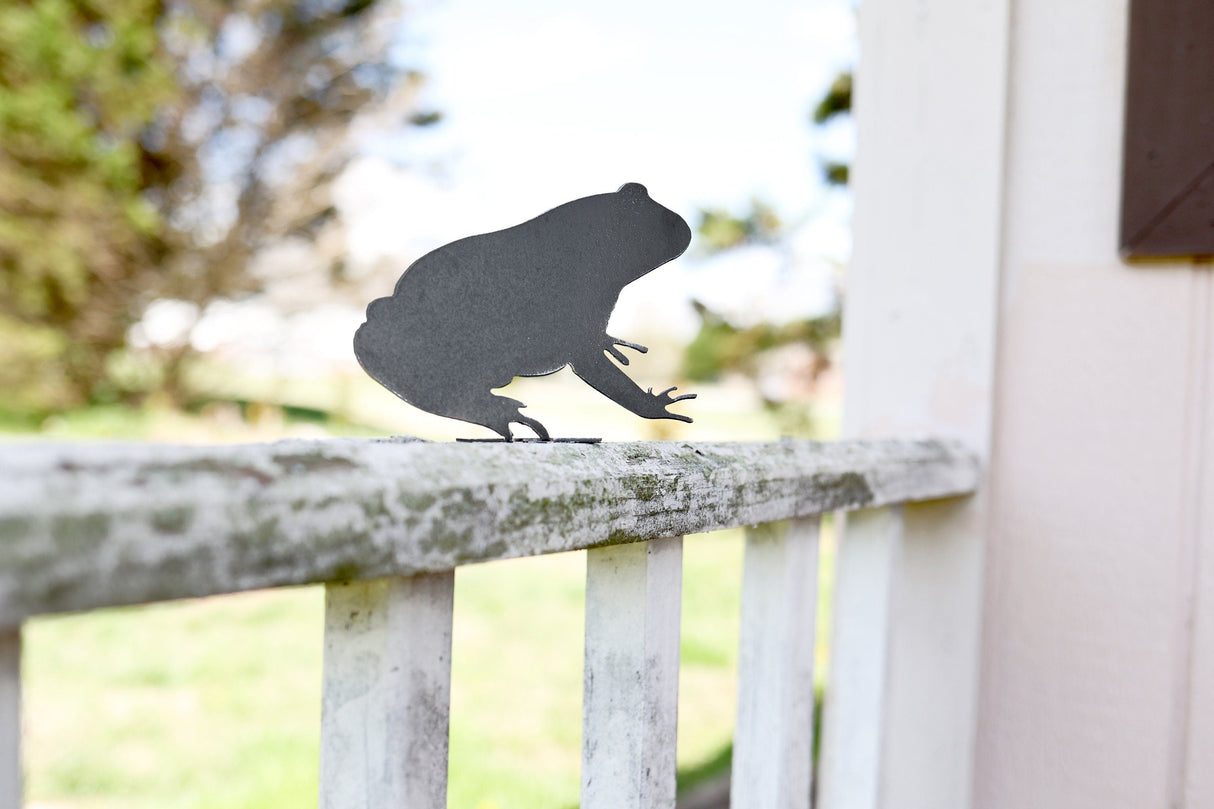 Frog Statue from Jubilee Trading Company