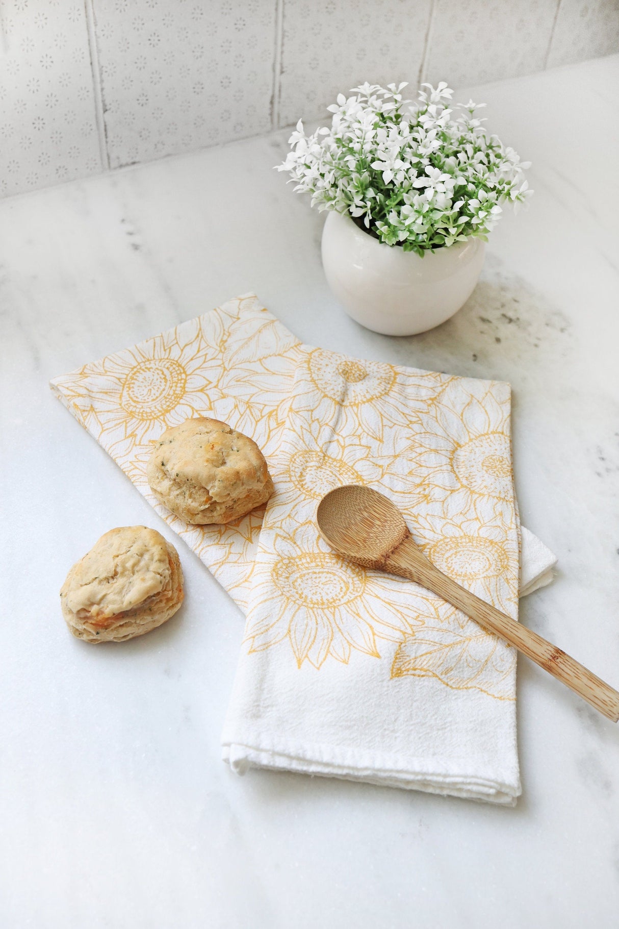 Sunflower Garden Tea Towel from Jubilee Trading Company