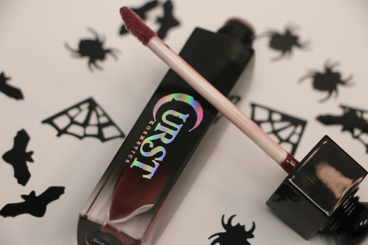 Lip Gloss Potion - Vampires Blood From Curst kosmetics