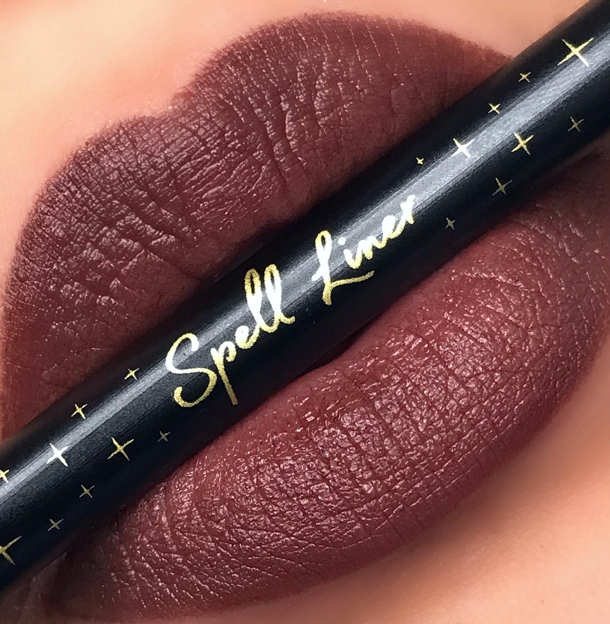 SPELL LINER - ELEMENTAL From Curst kosmetics