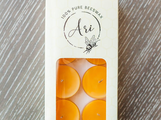 Pure Beeswax Tea light candles with hemp wicks | Set of 10 (100%) from Wellness by Ari