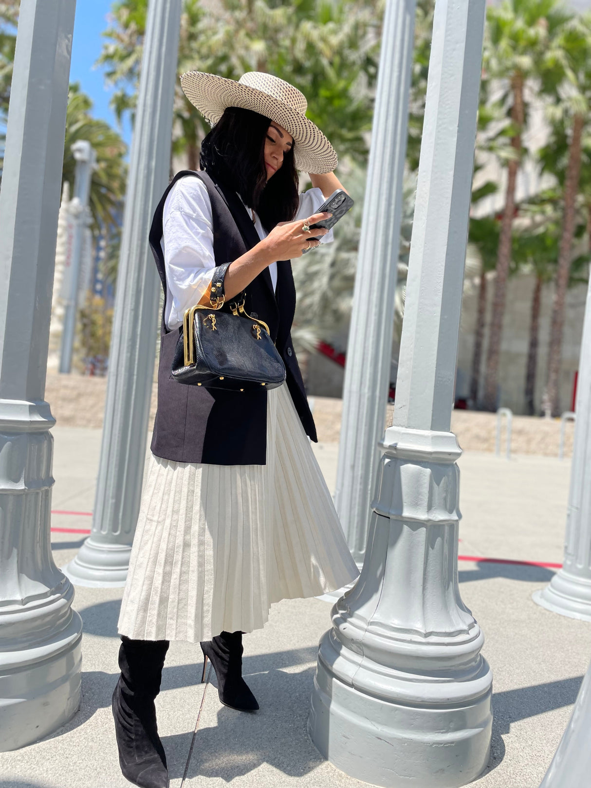 MM YEAR ROUND PLEATED - CREAM from Mia Mod